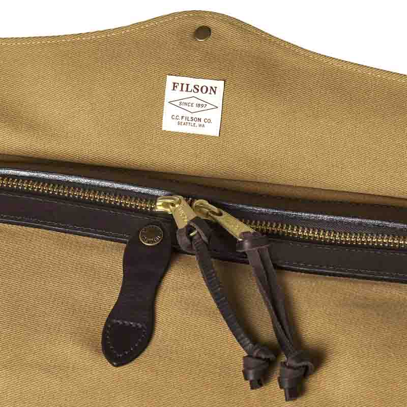 Filson Medium Duffle Bag