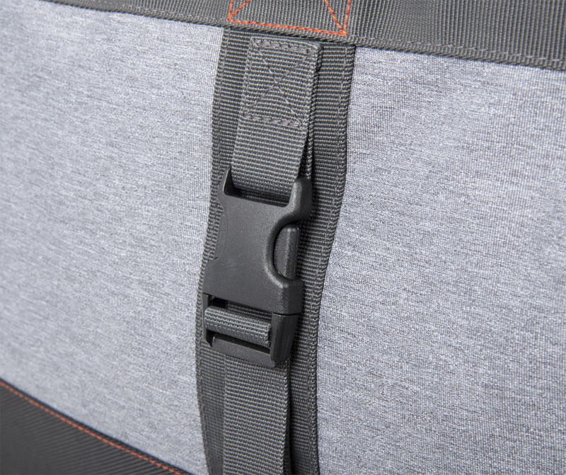 Guideline Roller Bag