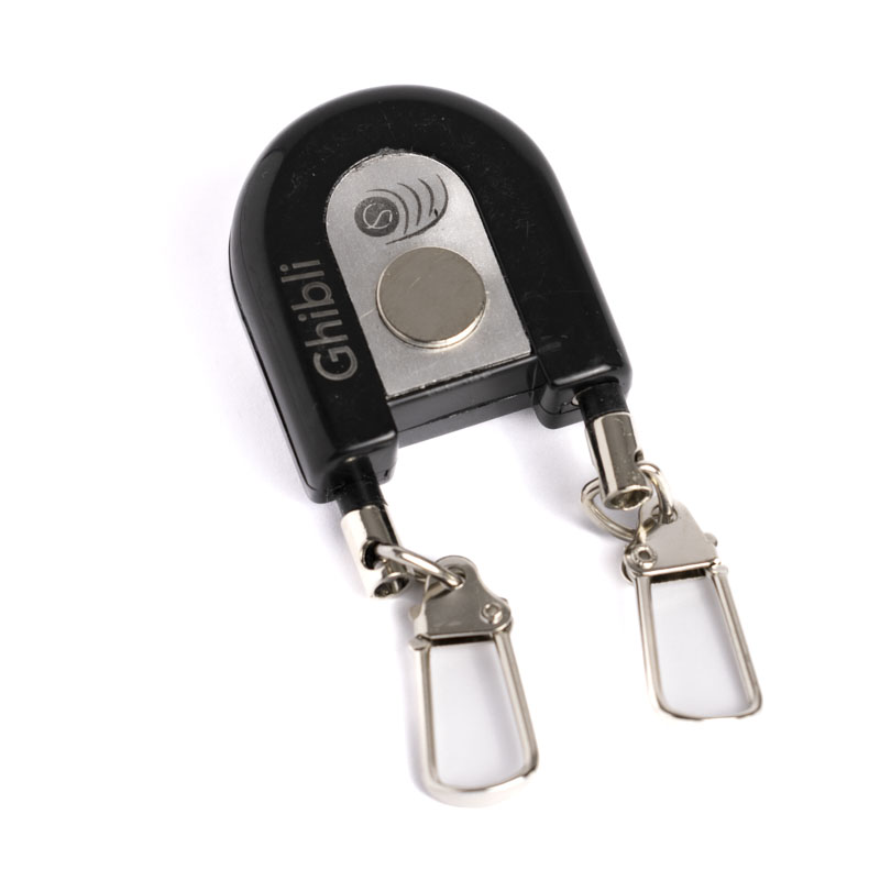 Ghibli Double Retractor with Magnet